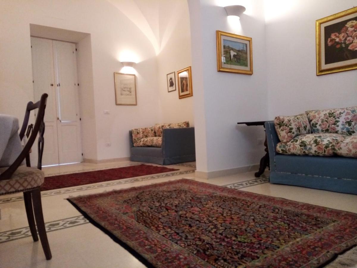 Bed and Breakfast Dimora Storica Le Perle Lecce Exterior foto