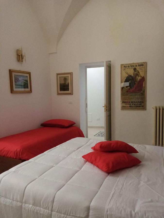 Bed and Breakfast Dimora Storica Le Perle Lecce Exterior foto