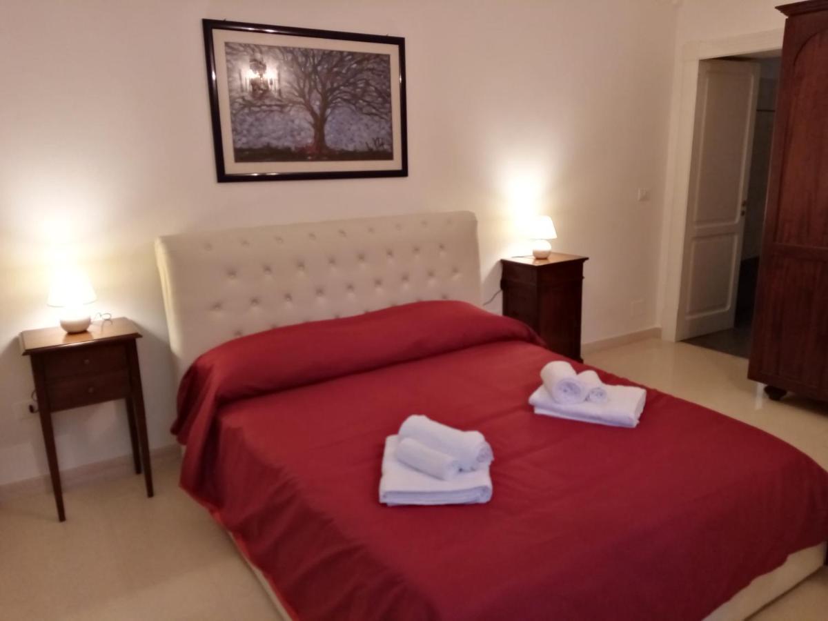 Bed and Breakfast Dimora Storica Le Perle Lecce Exterior foto