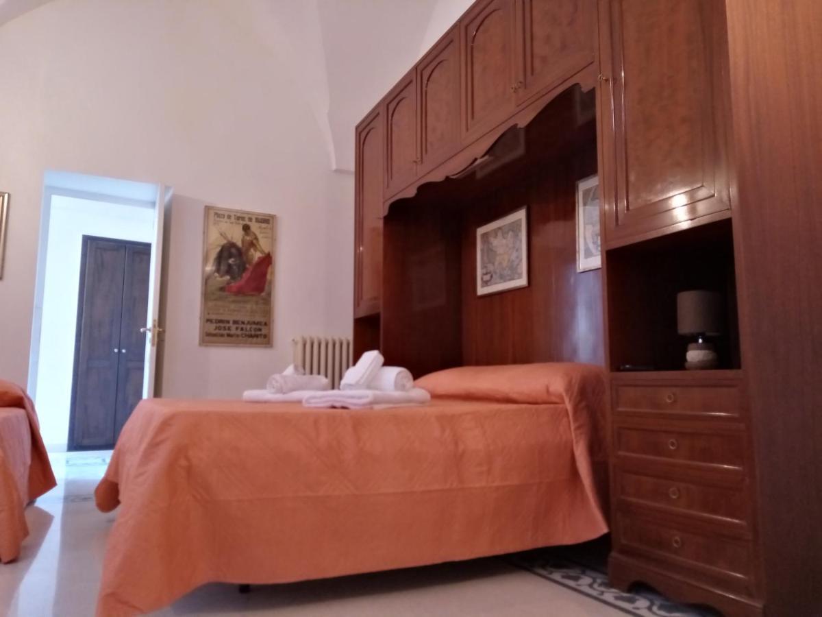 Bed and Breakfast Dimora Storica Le Perle Lecce Exterior foto
